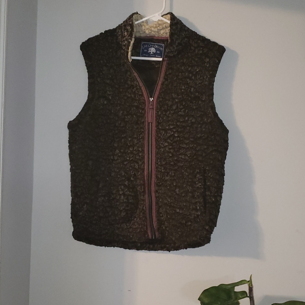 LIVE OAK BRAND Brown Sherpa Vest sz. M